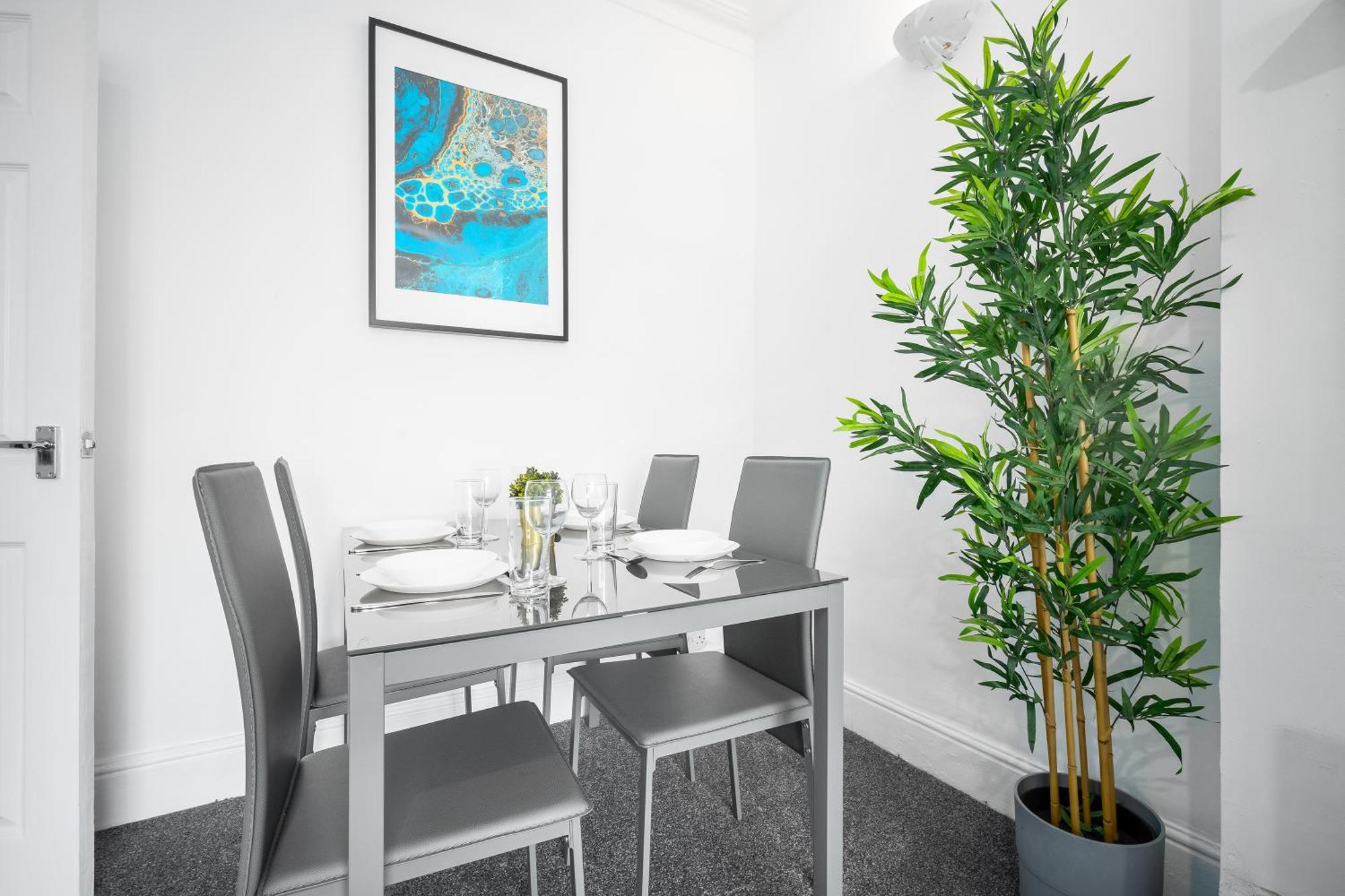 Harborne 2 Bedroom House - Parking - Smart Tv - Wifi - 62W Birmingham Luaran gambar